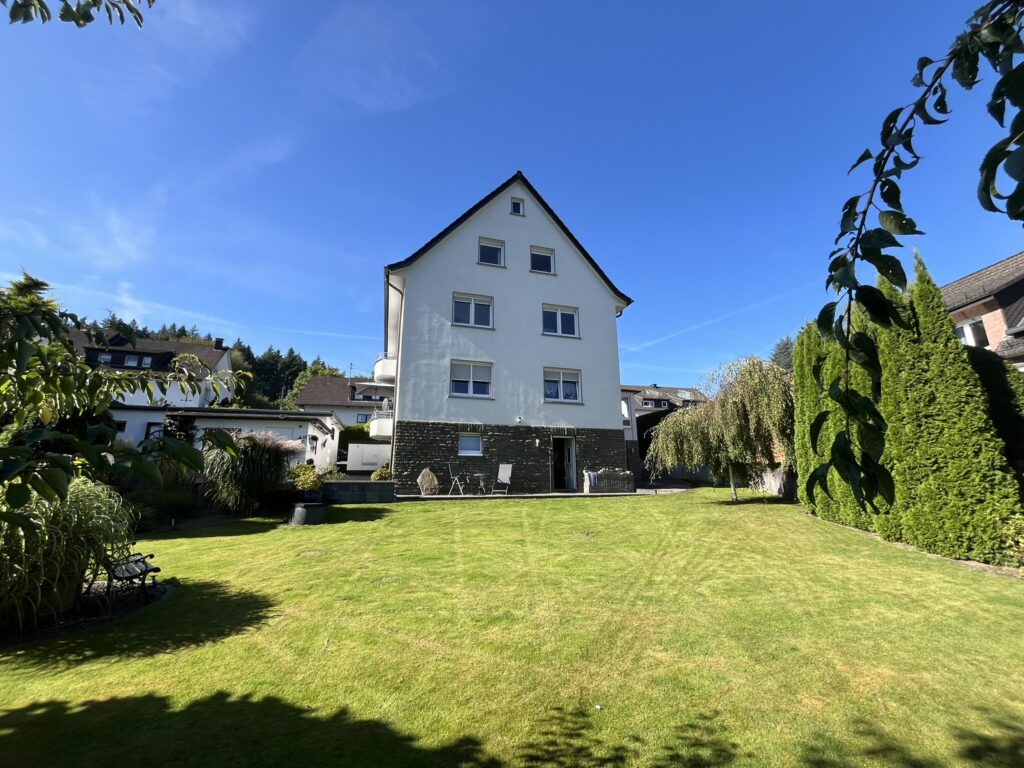 Hausansicht Gartenseite